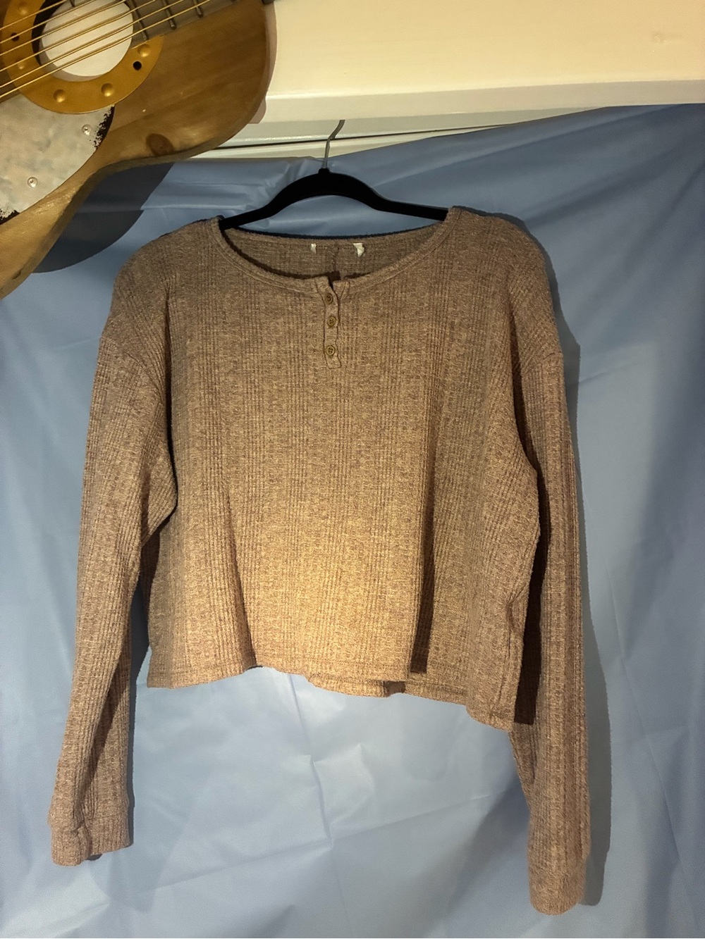 Women's Ribbed Henley Crop Sweater - Taupe